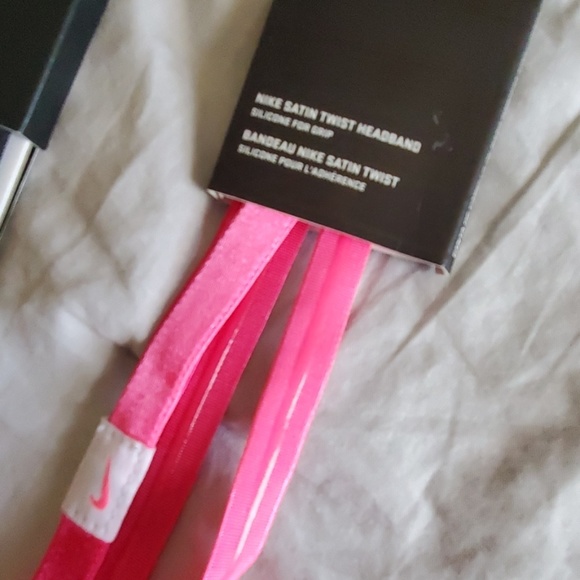 NEW Nike headband bundle - Picture 5 of 8